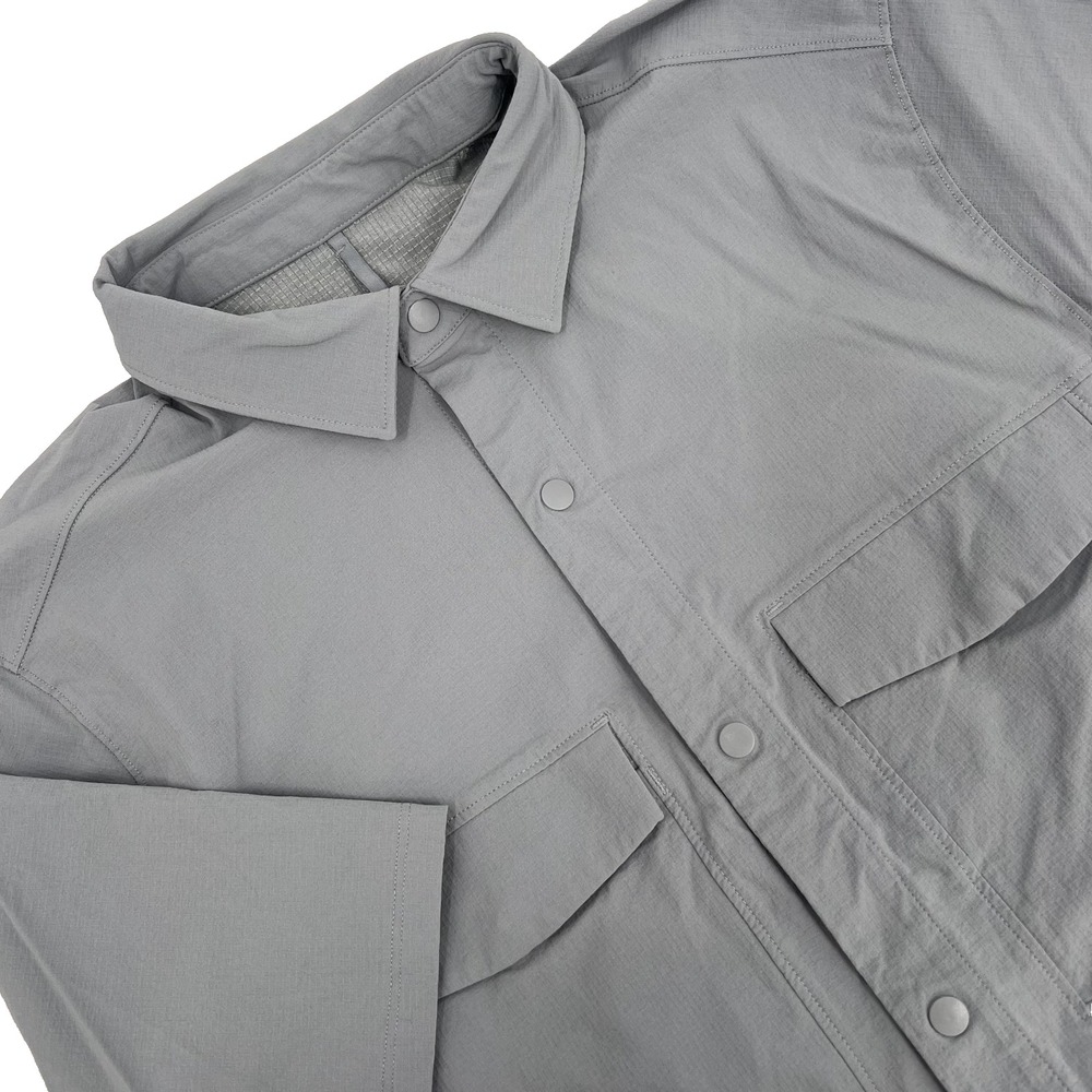 LULULEMON Men's S* Gray Short-Sleeve Snap-Front Double-Pocket Ripstop Overshirt